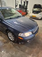 Volvo V40 1.8 2000 Blauw, Voorwielaandrijving, 65 €/maand, Stof, 4 cilinders