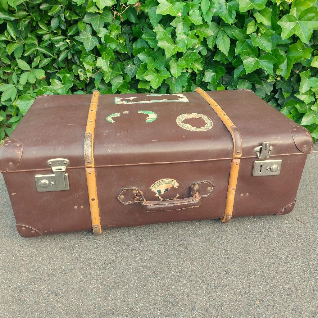 Antieke hut koffer "Djakarta", Huis en Inrichting, Woonaccessoires | Kisten, Overige materialen, Gebruikt, Ophalen of Verzenden