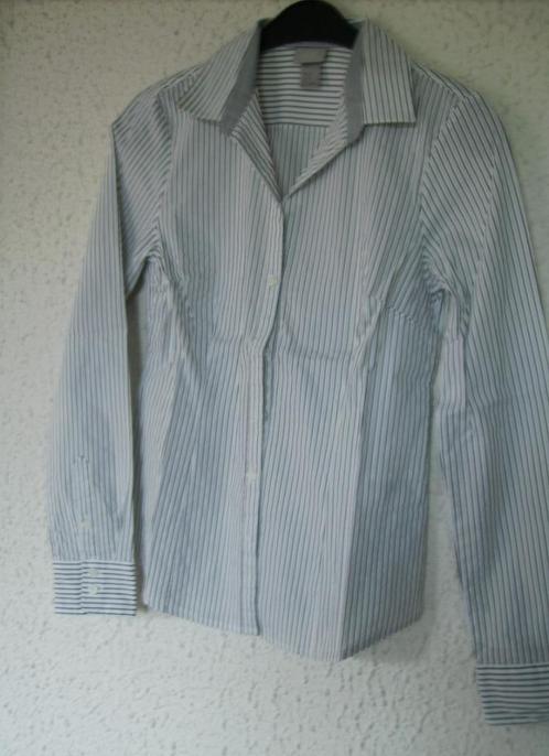 H&M blouse , maat 36 wit/grijs, Kleding | Dames, Blouses en Tunieken, Zo goed als nieuw, Maat 36 (S), Wit, Ophalen of Verzenden