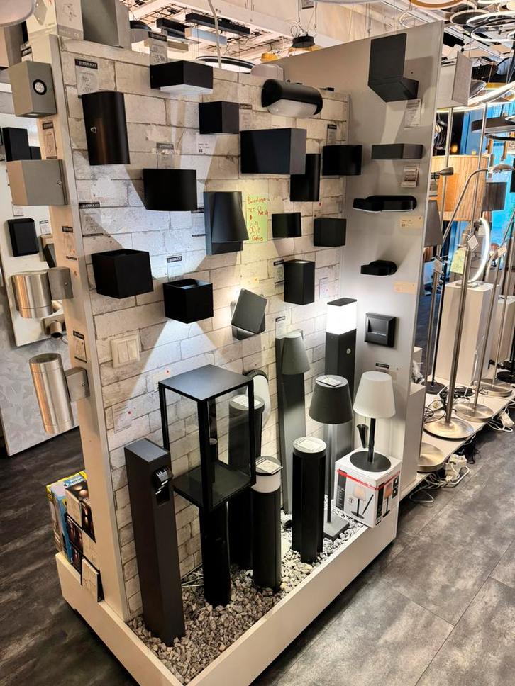 Showroom meubel met of zonder lampen, Huis en Inrichting, Kasten | Overige, Gebruikt, Ophalen