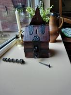 Antiek kleine houten offerblok met ijzeren beslag, Antiek en Kunst, Ophalen of Verzenden