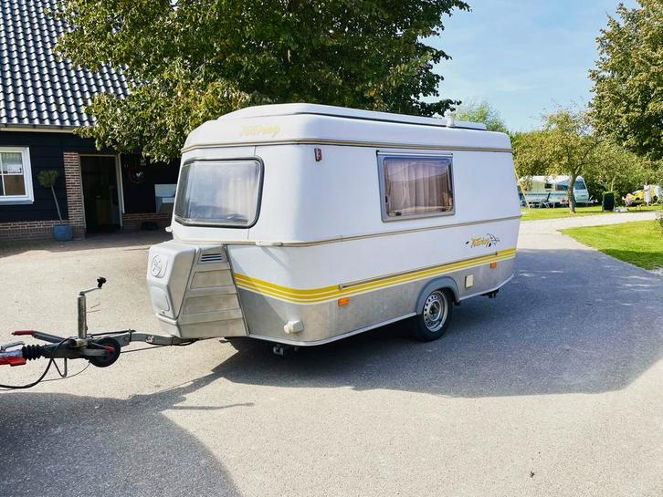 Eriba Puck L (Touring) 2001 met voortent!, Caravans en Kamperen, Caravans, Particulier, tot en met 3, 500 - 750 kg, Standaardzit