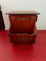 Mooi Hindeloopen tafeltje met zijvakken, Ophalen of Verzenden