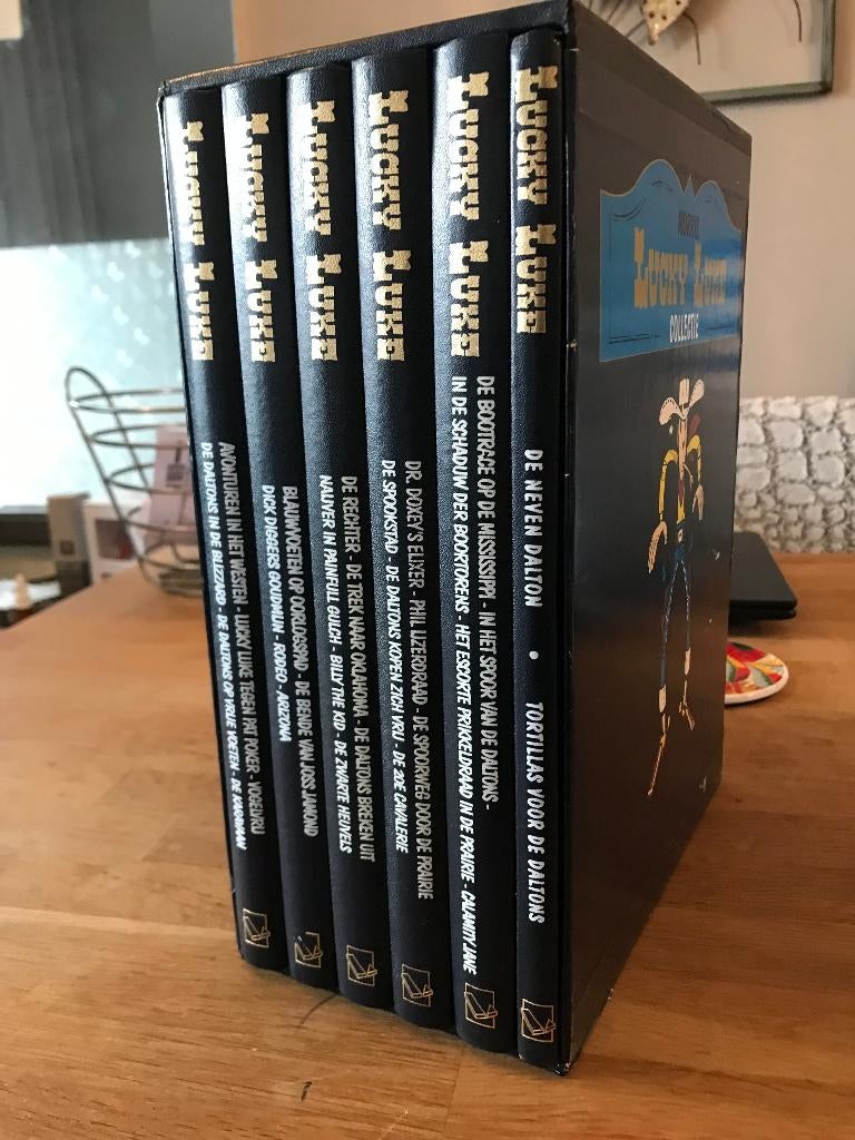 Lucky Luke Verzamelbox Morris/Lekturama. Ongelezen!, Boeken, Ophalen, Complete serie of reeks, Nieuw, Morris