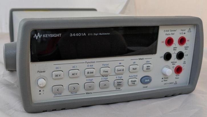 Agilent 34401A, Doe-het-zelf en Verbouw, Meetapparatuur, Zo goed als nieuw, Multimeter, Ophalen of Verzenden