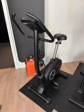 Hometrainer - Zo goed als nieuw! beschikbaar voor biedingen