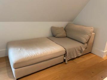 GRATIS bank met losse poef
