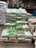 HOUTPELLETS €325 PER PALLET EENMALIG, Ophalen
