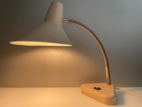 Jaren '60 bureaulamp Hala, Antiek en Kunst, Antiek | Lampen, Verzenden