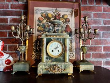 Antiek klokkenstel (afgeprijsd 99,-) beschikbaar voor biedingen