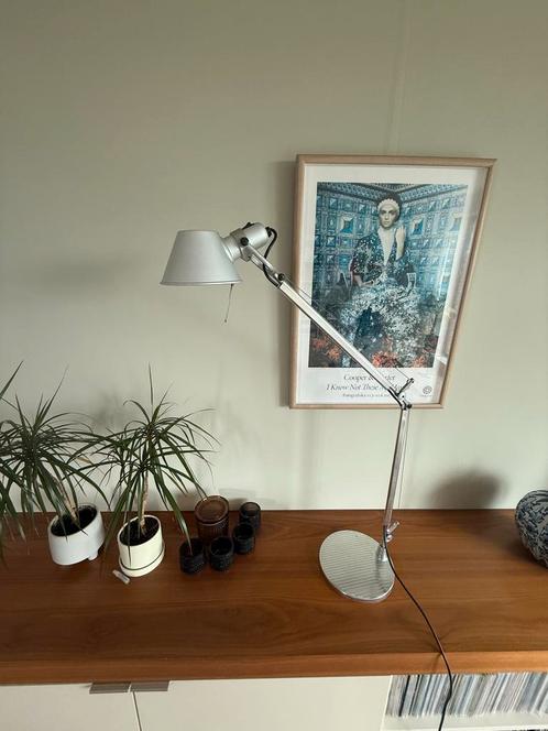 Artemide Tolomeo Tavolo lamp, Huis en Inrichting, Lampen | Tafellampen, Zo goed als nieuw, 75 cm of meer, Metaal, Ophalen