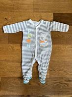Boxpakje met voetjes Winnie de Pooh maat 68 Disney zgan, Kinderen en Baby's, Babykleding | Maat 68, Ophalen of Verzenden, Zo goed als nieuw