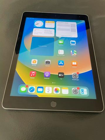 Ipad 32gb 5e generatie Perfect!! beschikbaar voor biedingen