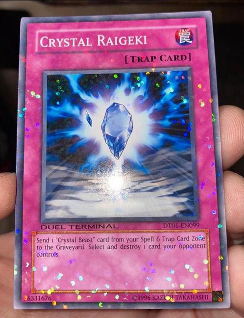 Yu-Gi-Oh! Crystal Raigeki DT01 Duel Promo !, Hobby en Vrije tijd, Verzamelkaartspellen | Yu-gi-Oh!, Gebruikt, Losse kaart, Foil