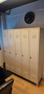Gebruikte Lockers, Ophalen of Verzenden, Gebruikt