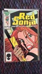 Marvel Red Sonja Volume 3 - issue 4, 8 en 13, Seizoenskaart, Drie personen of meer
