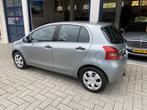 Toyota Yaris 1.3 VVTi Terra 1 EIGENAAR/54000KM NAP, Auto's, Origineel Nederlands, Te koop, Zilver of Grijs, 5 stoelen