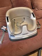 Baby/peuter stoelverhoger met tafeltje van Ingenuity, Kinderen en Baby's, Kinderstoelen, Ophalen, Gebruikt, Overige typen, Gordel(s)
