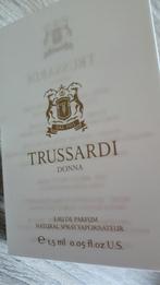 Geursamples Trussardi (voor vrouwen), Sieraden, Tassen en Uiterlijk, Uiterlijk | Parfum, Ophalen of Verzenden, Nieuw