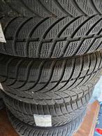 Banden winterbanden met velgen 215-55-16, Ophalen of Verzenden, Gebruikt