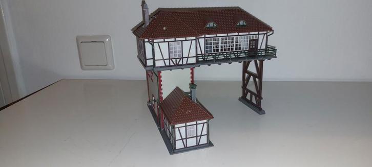 Gebouw voor bij HO Treinbanen, Hobby en Vrije tijd, Modeltreinen | H0, Zo goed als nieuw, Brug, Tunnel of Gebouw, Gelijkstroom of Wisselstroom