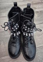 Stoere Zwarte Enkellaarsjes met Studs, Ophalen, Zwart, Lage of Enkellaarzen, Zo goed als nieuw