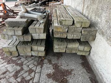 Roosters - 34 stuks - 200x25x10 cm beschikbaar voor biedingen