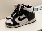 Nike dunk high, Kleding | Dames, Schoenen, Ophalen of Verzenden, Gedragen, Sneakers of Gympen