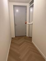 Laminaat/pvc klik/visgraat/egaliseren/tapijt/traprenovatie.