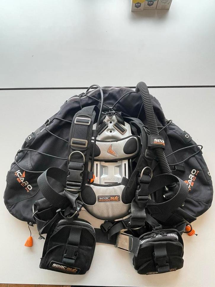 Seac Sub Icaro Tech Wing + Loodpockets, Watersport en Boten, Duiken, Gebruikt, Trimvest of Wing, Ophalen of Verzenden