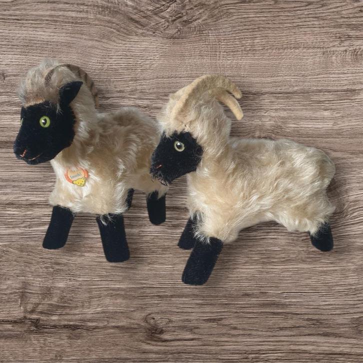 Vintage Steiff berggeitjes Snucki 1958 - 1970 hoogte 16 cm, Antiek en Kunst, Antiek | Speelgoed, Ophalen of Verzenden