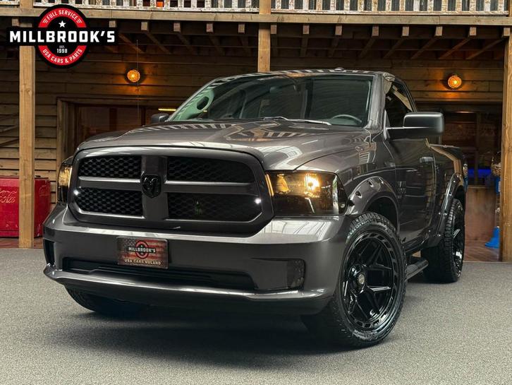 Dodge Ram 1500 5.7 V8 Classic Single Cab Widebody! 1e eigena, Auto's, Bestelauto's, Bedrijf, Te koop, 4x4, ABS, Achteruitrijcamera