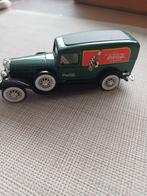 Solido Cadillac V16 Coca-Cola - Mint met Doosje, Ophalen of Verzenden, Zo goed als nieuw, Auto, Solido