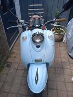 500,-  scooter Santini San Remo, Fietsen en Brommers, Ophalen, Zo goed als nieuw
