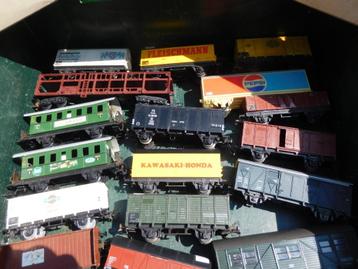 diverse wagons H0 beschikbaar voor biedingen