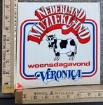 Vintage sticker Nederland Muziekland koe strip Veronica, Ophalen of Verzenden