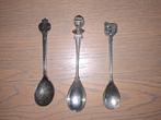 3 Lepeltjes: Koningin Juliana, KRO, Inhuldiging 1937, Antiek en Kunst, Antiek | Bestek, Ophalen of Verzenden