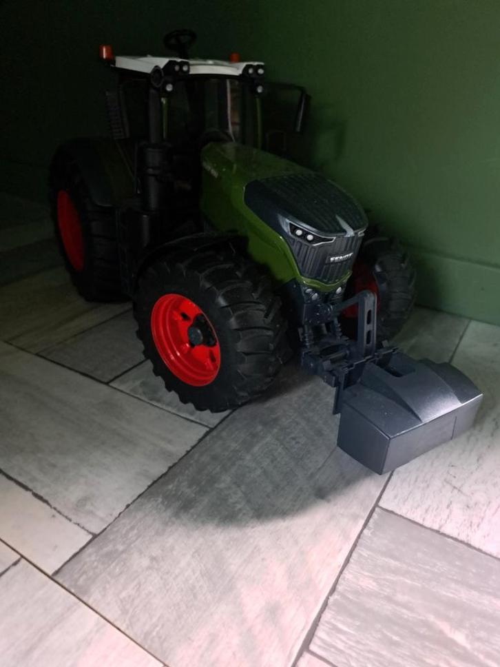 Fendt 1050 Vario tractor – schaalmodel van Bruder, Kinderen en Baby's, Speelgoed | Buiten | Accuvoertuigen, Zo goed als nieuw