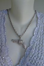 zilveren ketting met revolver hanger met zirkoon [1021], Verzenden, Zo goed als nieuw, Met kristal, Zilver