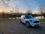 Mini Countryman 1.6 ONE 2016 Wit, Auto's, Mini, Voorwielaandrijving, Euro 6, Leder en Stof, Wit