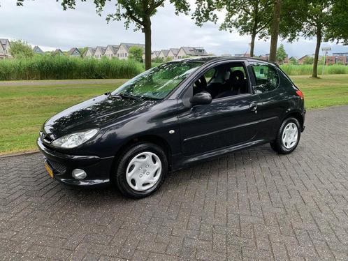 Peugeot 206 1.4 Air-line 3 (bj 2006), Auto's, Peugeot, Bedrijf, Te koop, ABS, Airbags, Airconditioning, Alarm, Boordcomputer, Centrale vergrendeling