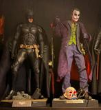 The Dark Knight 1/4 set Hot Toys Batman Enterbay Joker, Verzamelen, Ophalen of Verzenden, Zo goed als nieuw, Actiefiguur of Pop
