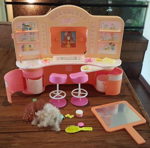 Barbie Kapsalon / Schoonheidssalon / jaren 80 / jaren 90, Kinderen en Baby's, Speelgoed | Poppen, Gebruikt, Barbie, Ophalen of Verzenden