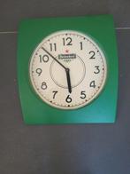 Heineken klok ca. 30 x 27 cm, Verzamelen, Biermerken, Ophalen of Verzenden, Zo goed als nieuw, Reclamebord, Plaat of Schild, Heineken