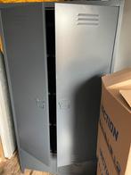 Grijze locker kast, Ophalen, Zo goed als nieuw