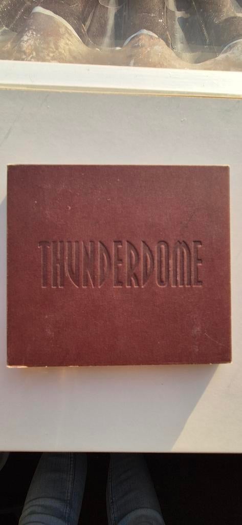 Thunderdome digipack rood 02, Ophalen of Verzenden, Zo goed als nieuw