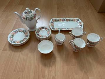 Servies Paragon Country Lane beschikbaar voor biedingen