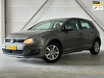Volkswagen Golf 1.2 TSI Highline Cruise Navi Clima Lmv beschikbaar voor biedingen