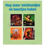 Nog meer minihondjes en beestjes haken, Ophalen of Verzenden, Zo goed als nieuw, Haken, Patroon of Boek