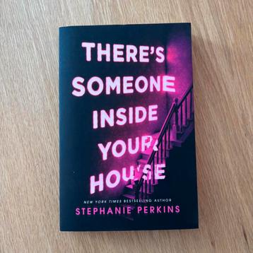 Stephanie Perkins There’s Someone Inside your house Nieuw Ya beschikbaar voor biedingen